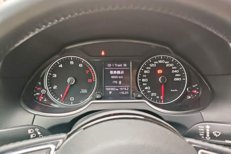 Used Audi Q5 2013 40 TFSI Technology Edition Instrument Cluster