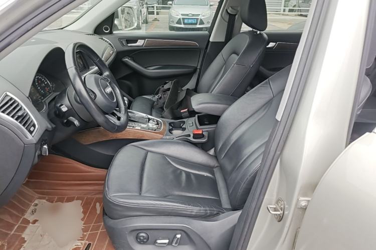 Used Audi Q5 2013 40 TFSI Comfort Edition Left Front Seat