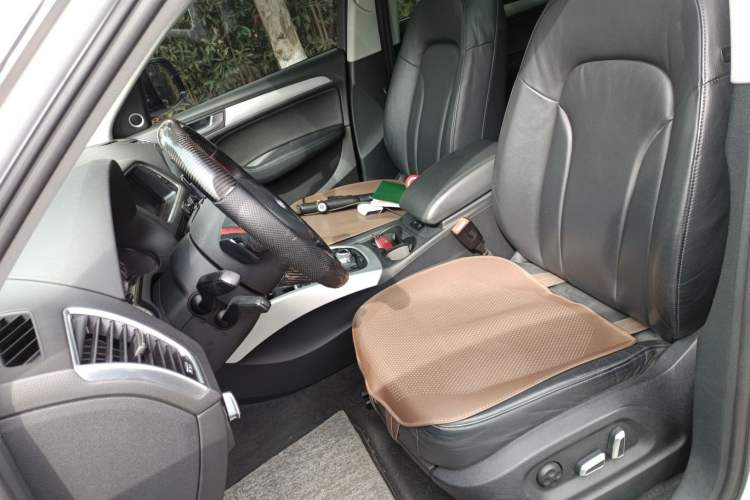 Used Audi Q5 2013 45 TFSI quattro Sport Edition Left Front Seat