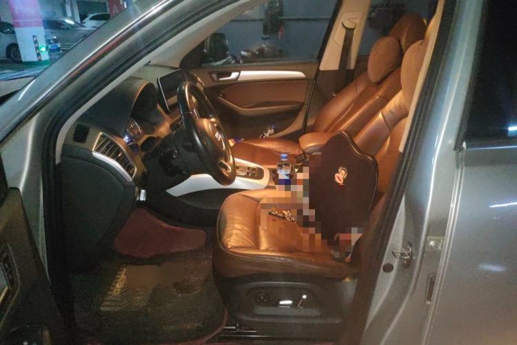 Used Audi Q5 2013 40 TFSI Technology Edition Left Front Seat