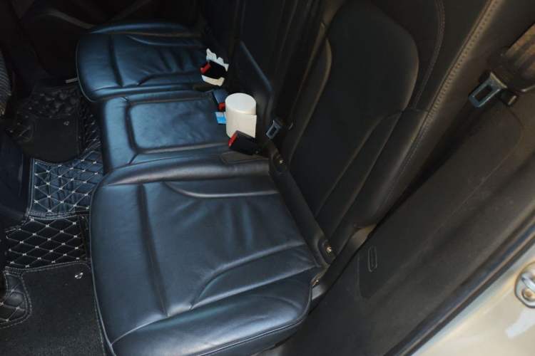 Used Audi Q5 2013 40 TFSI Technology Edition Left Rear Seat