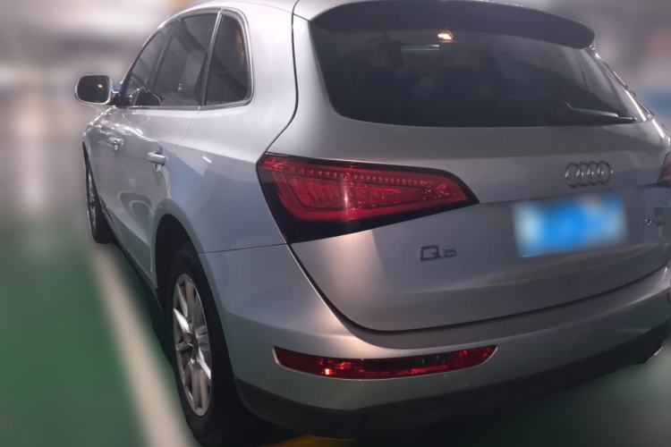 Used Audi Q5 2013 40 TFSI Ambition Rear Left 45 Deg