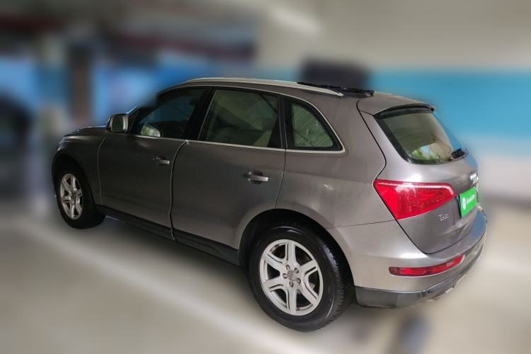 Used Audi Q5 2013 40 TFSI Technology Edition Rear Left 45 Deg