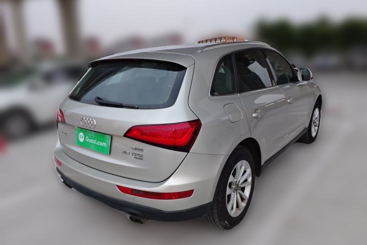 Used Audi Q5 2013 40 TFSI Technology Edition Rear Right 45 Deg