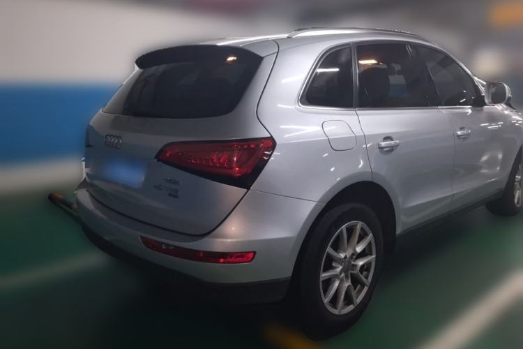 Used Audi Q5 2013 40 TFSI Ambition Rear Right 45 Deg