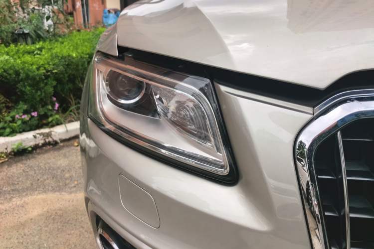 Used Audi Q5 2013 45 TFSI quattro Sport Edition Right Front Headlight