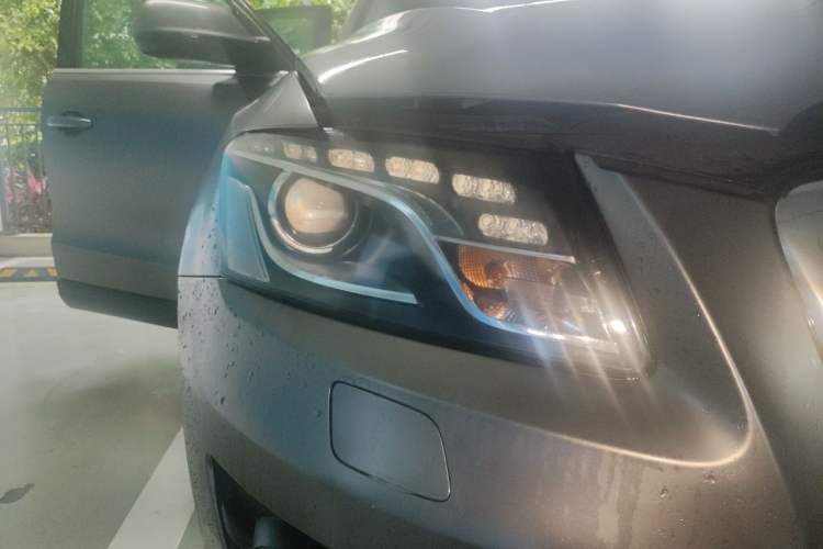Used Audi Q5 2013 40 TFSI Technology Edition Right Front Headlight