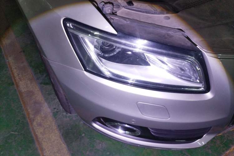 Used Audi Q5 2013 40 TFSI Technology Edition Right Front Headlight