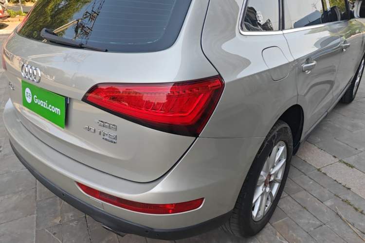 Used Audi Q5 2013 40 TFSI Ambition Right Rear Taillight