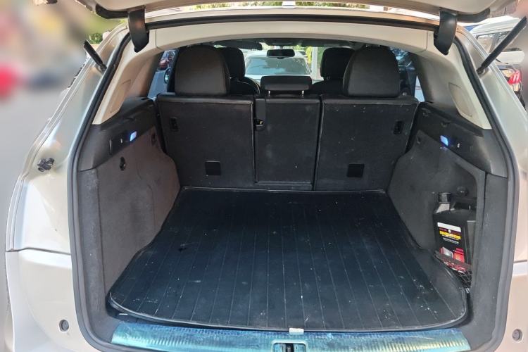 Used Audi Q5 2013 40 TFSI Dynamic Edition Trunk