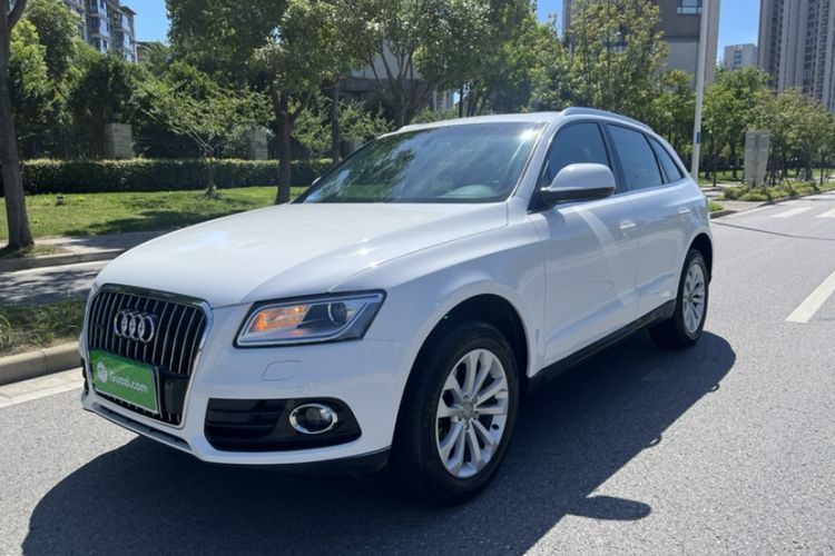 Used Audi Q5 2013 40 TFSI Technology Edition Guazi used car, China used car export, Used car for sale, Used cars, Cheapest cars for sale