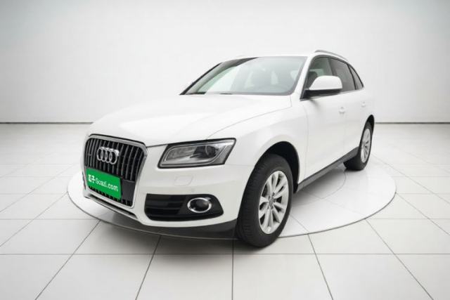 Ojetý Audi Q5 2013 40 TFSI Technology Edition