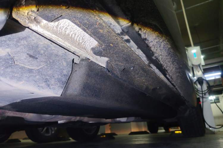 Used Audi Q5 2013 40 TFSI Comfort Edition Chassis Front Left