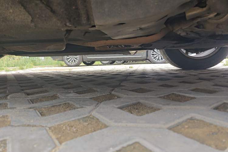 Used Audi Q5 2013 40 TFSI Technology Edition Chassis Front Right