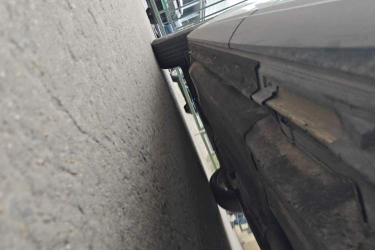 Used Audi Q5 2013 40 TFSI Ambition Chassis Rear Left
