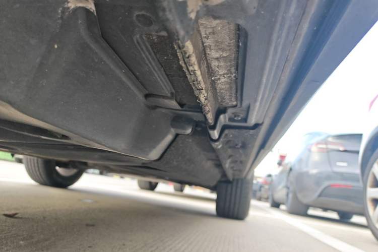 Used Audi Q5 2013 40 TFSI Comfort Edition Chassis Rear Right