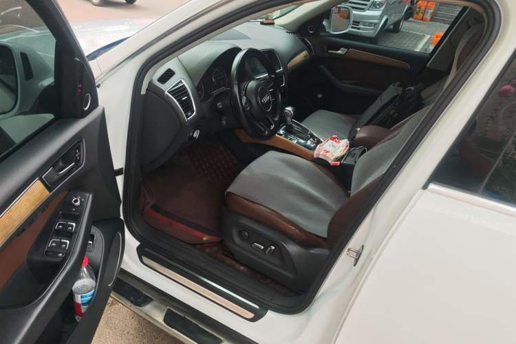 Used Audi Q5  Driver Seat