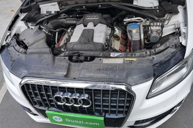 Used Audi Q5 2013 45 TFSI quattro Sport Edition Engine Bay