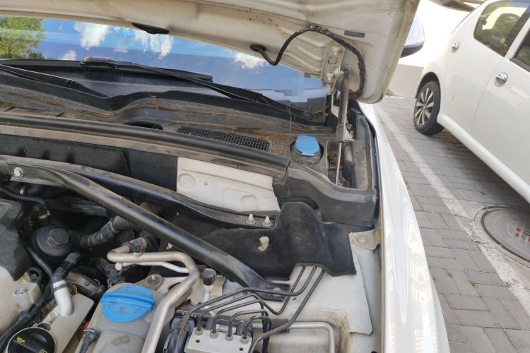 Used Audi Q5 2013 45 TFSI quattro Sport Edition Engine Bay Left