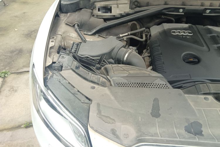 Used Audi Q5 2013 40 TFSI Technology Edition Engine Bay Right