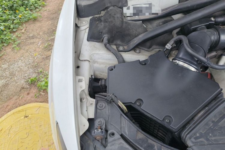 Used Audi Q5 2013 45 TFSI quattro Sport Edition Engine Bay Right