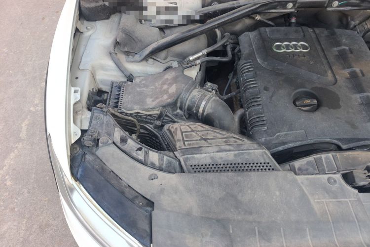 Used Audi Q5 2013 40 TFSI Technology Edition Engine Bay Right