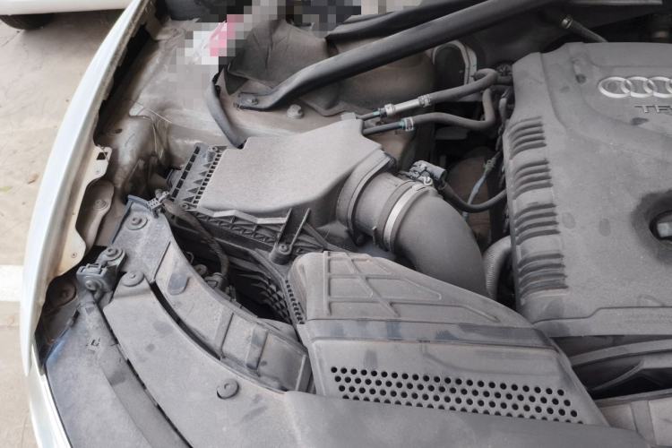 Used Audi Q5 2013 40 TFSI Technology Edition Engine Bay Right