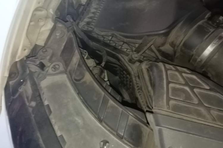 Used Audi Q5 2013 40 TFSI Technology Edition Engine Bay Right