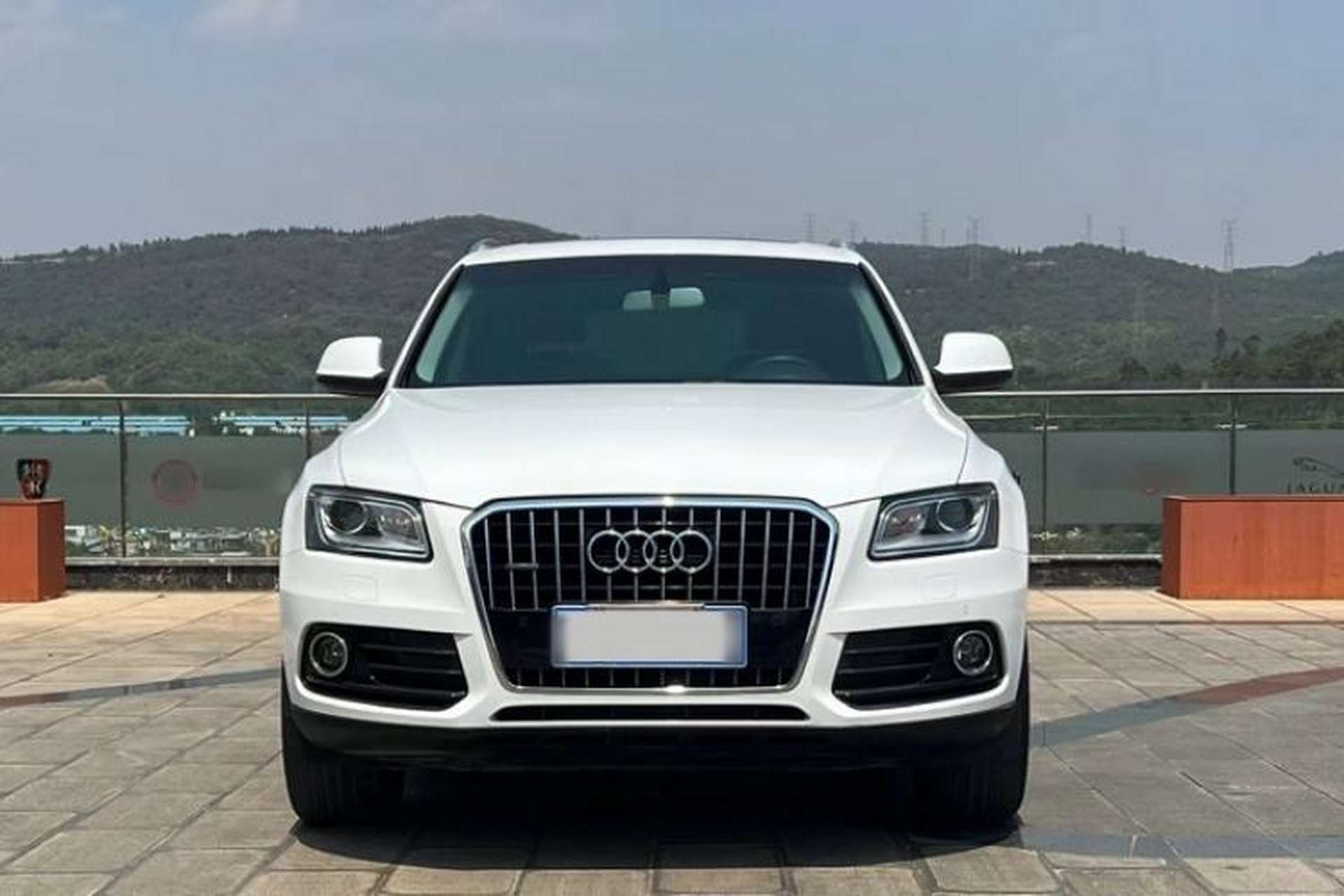Used Audi Q5 2013 40 TFSI Technology Edition Exterior 1