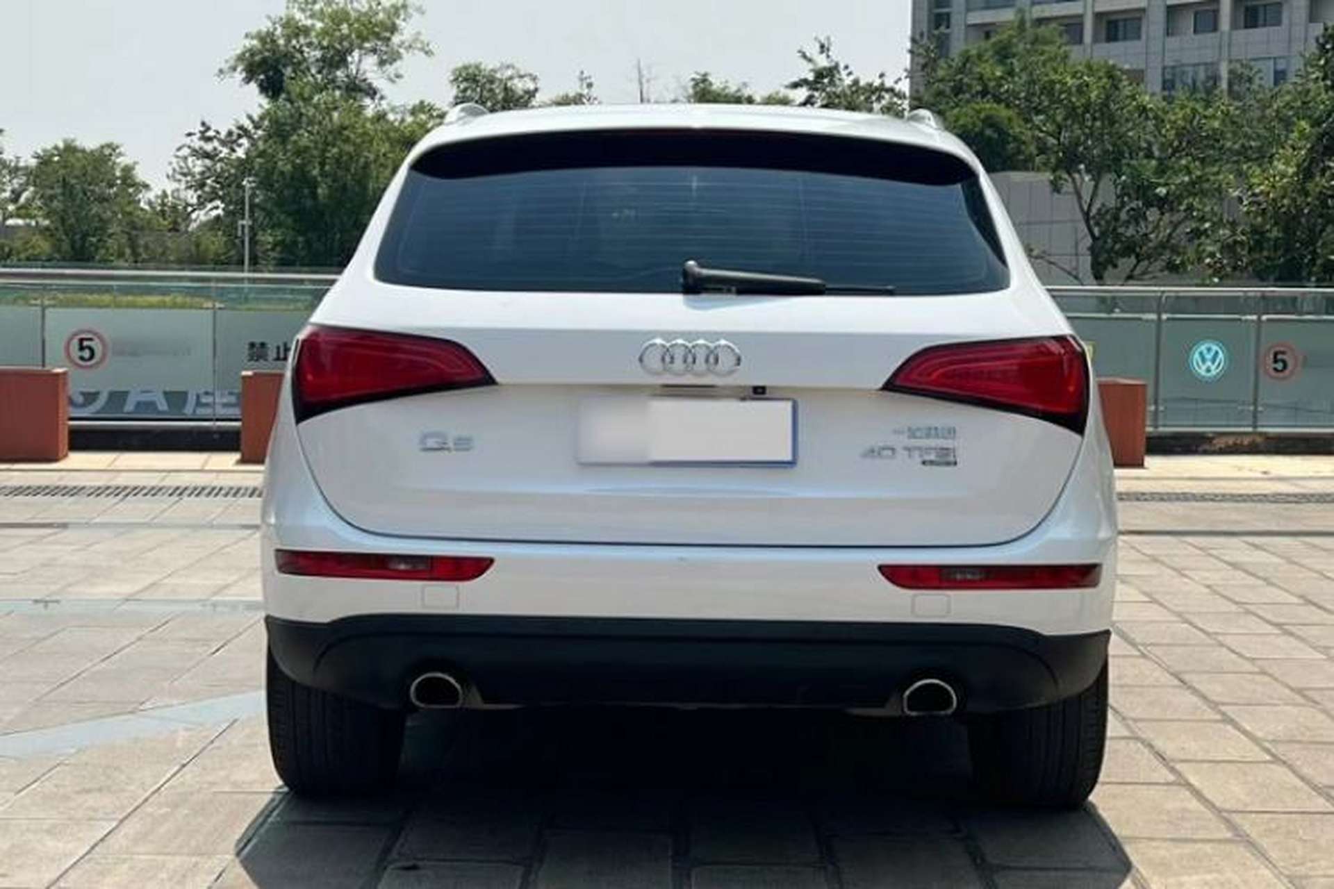 Used Audi Q5 2013 40 TFSI Technology Edition Exterior 3