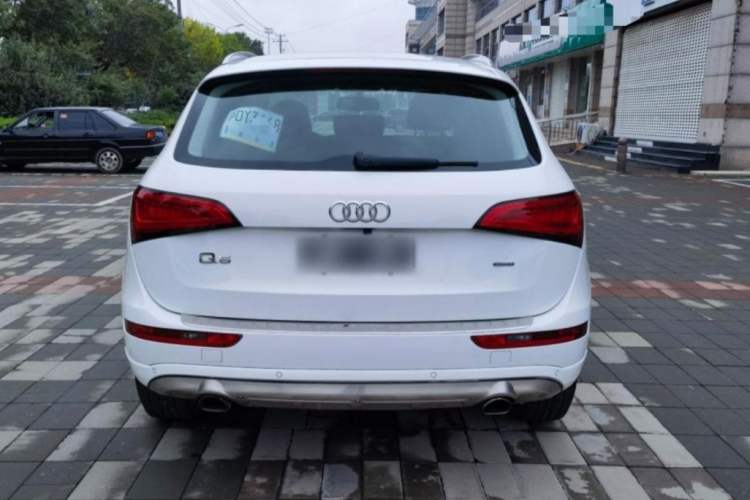 Used Audi Q5 2013 40 TFSI Technology Edition Exterior 4