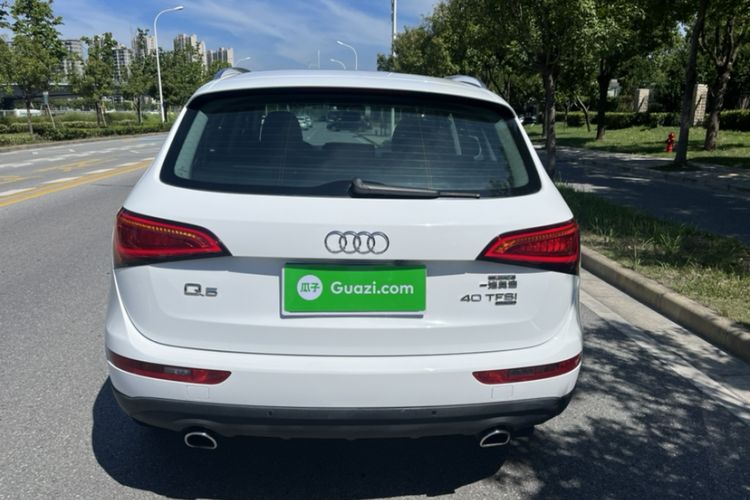 Used Audi Q5 2013 40 TFSI Technology Edition Exterior 5