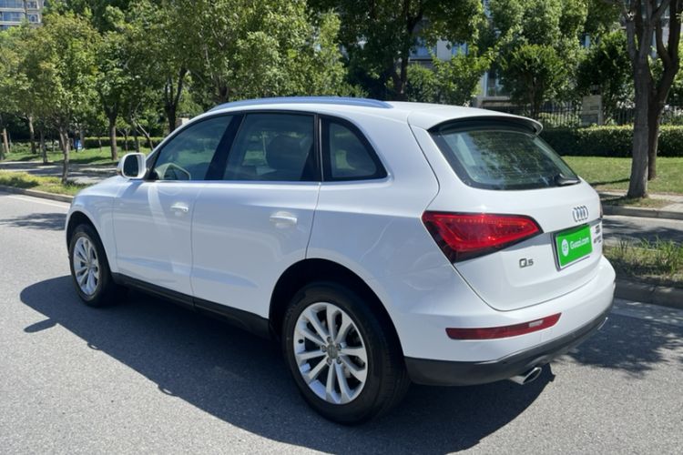 Used Audi Q5 2013 40 TFSI Technology Edition Exterior 7