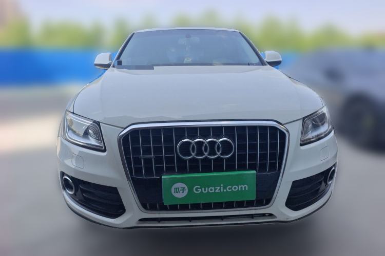 Used Audi Q5 2013 40 TFSI Ambition Front