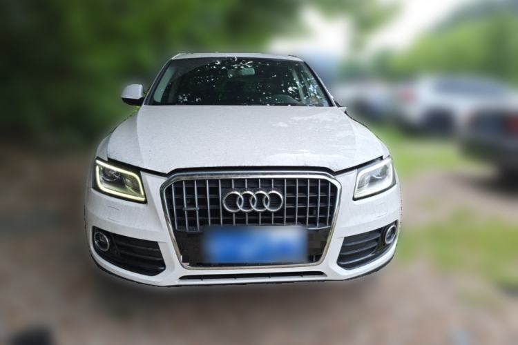 Used Audi Q5 2013 40 TFSI Ambition Front