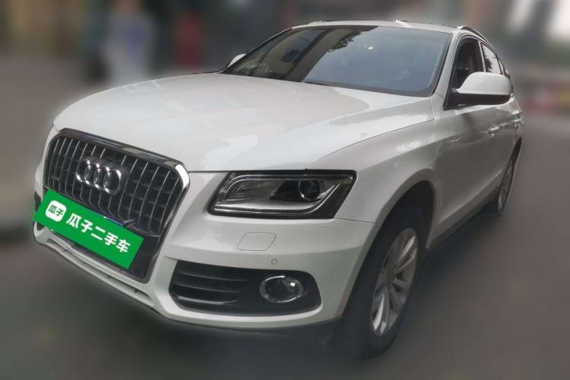 Used Audi Q5 2013 40 TFSI Technology Edition Front Left 45 Deg