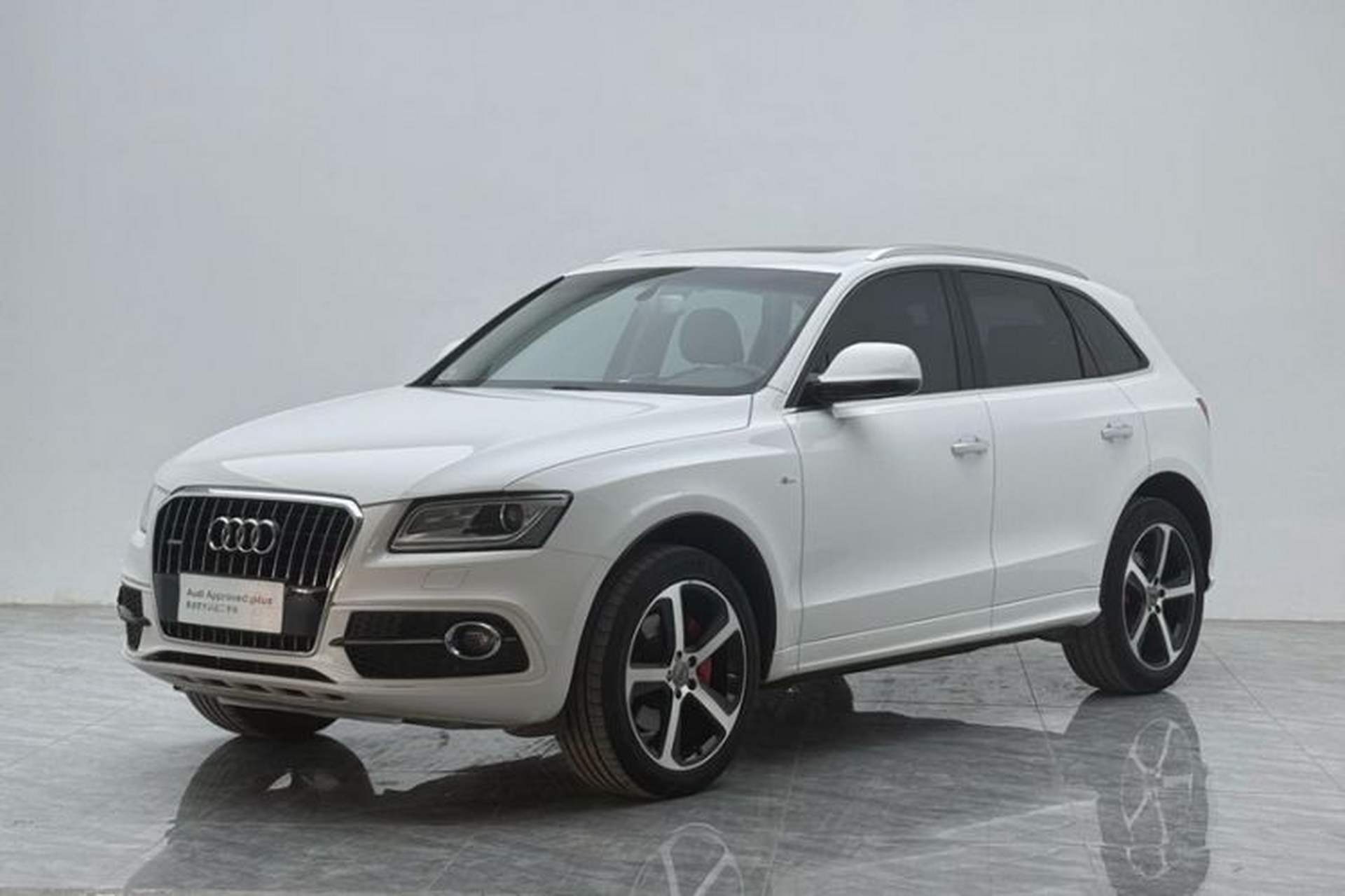 Used Audi Q5 2013 45 TFSI quattro Sport Edition Front Left 45 Deg