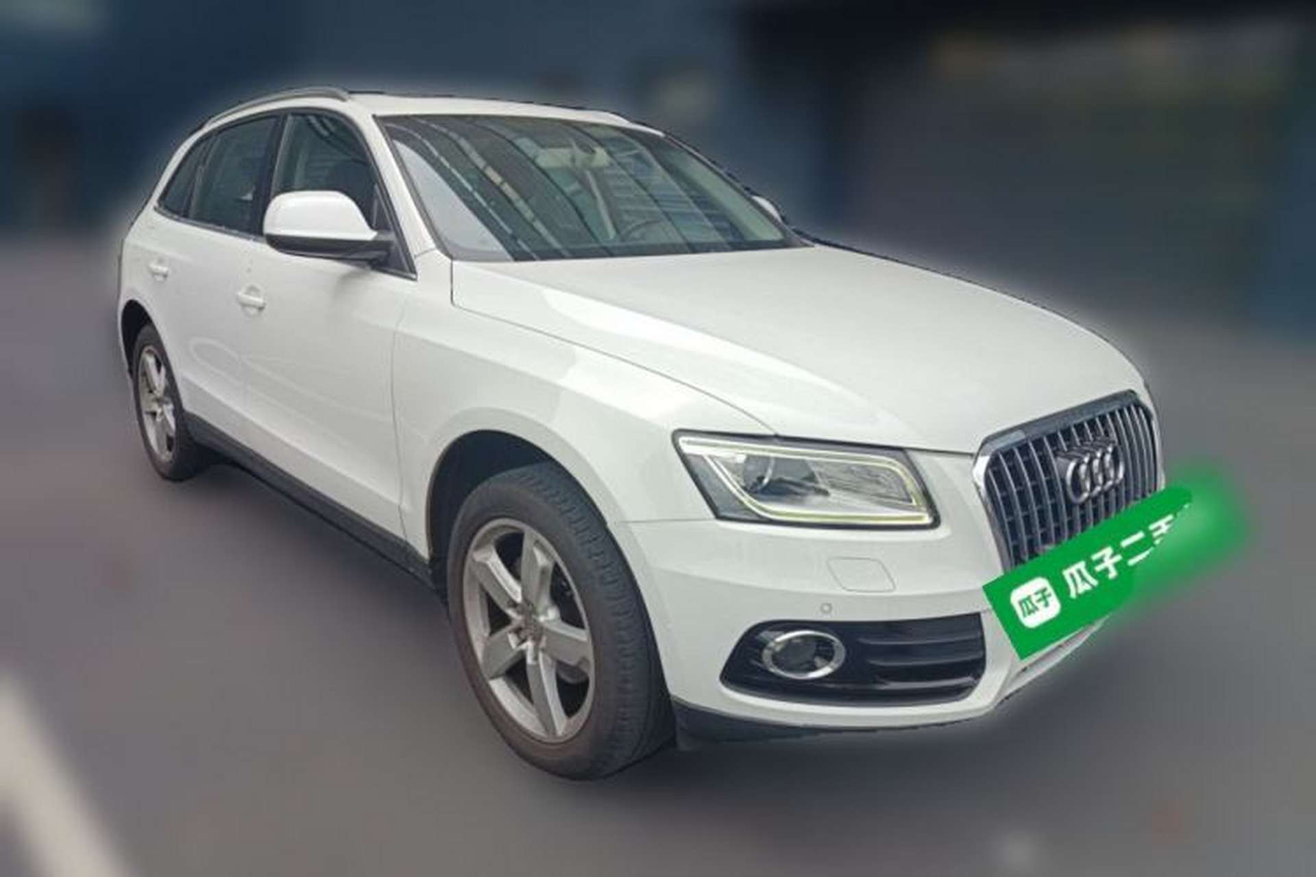 Used Audi Q5 2013 40 TFSI Comfort Edition Front Right 45 Deg