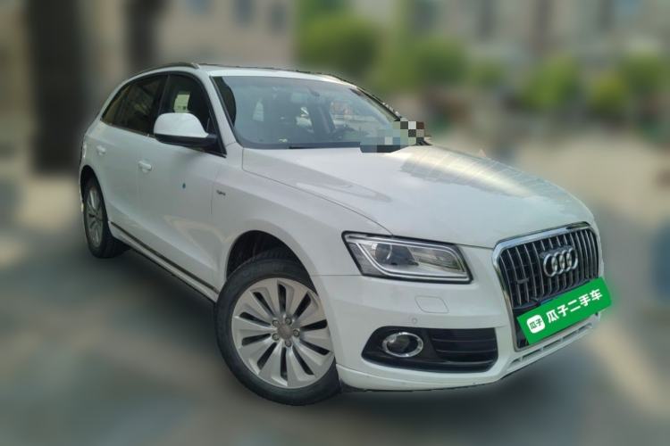 Used Audi Q5 2013 40 TFSI hybrid Front Right 45 Deg