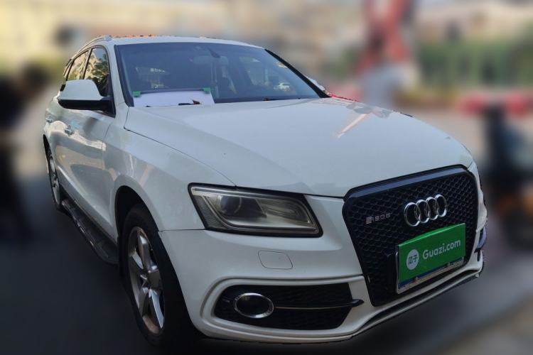 Used Audi Q5 2013 40 TFSI Comfort Edition Front Right 45 Deg
