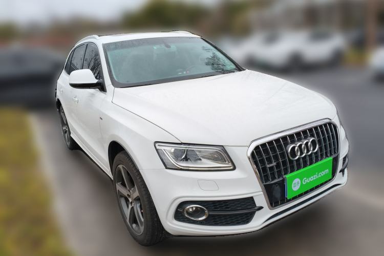 Used Audi Q5 2013 45 TFSI quattro Sport Edition Front Right 45 Deg