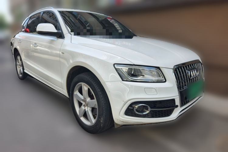 Used Audi Q5 2013 40 TFSI Comfort Edition Front Right 45 Deg
