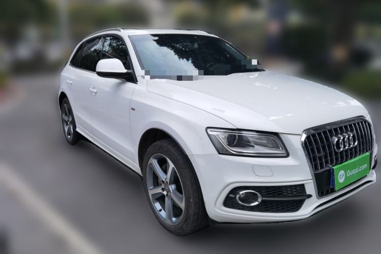 Used Audi Q5 2013 45 TFSI quattro Sport Edition Front Right 45 Deg