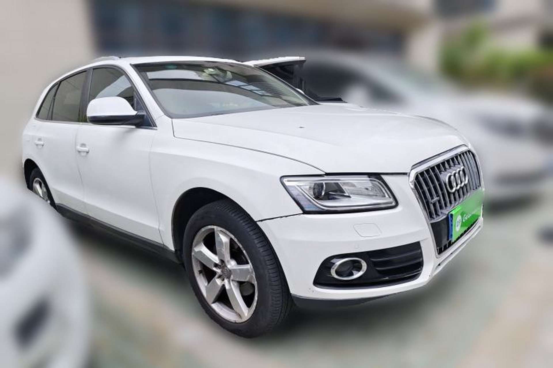 Used Audi Q5 2013 40 TFSI Comfort Edition Front Right 45 Deg