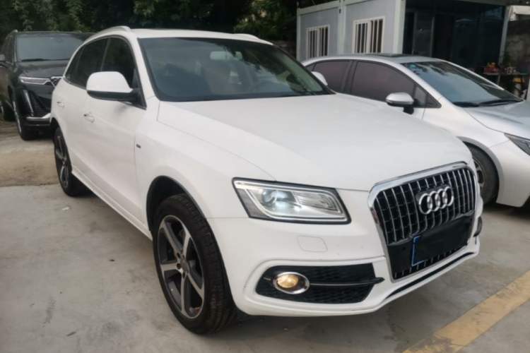 Used Audi Q5 2013 45 TFSI quattro Sport Edition Front Right 45 Deg