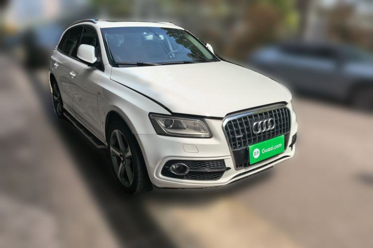 Used Audi Q5 2013 45 TFSI quattro Sport Edition Front Right 45 Deg