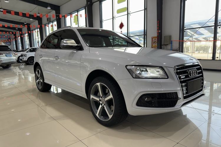 Used Audi Q5 2013 45 TFSI quattro Sport Edition Front Right 45 Deg