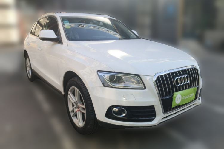 Used Audi Q5 2013 40 TFSI Ambition Front Right 45 Deg