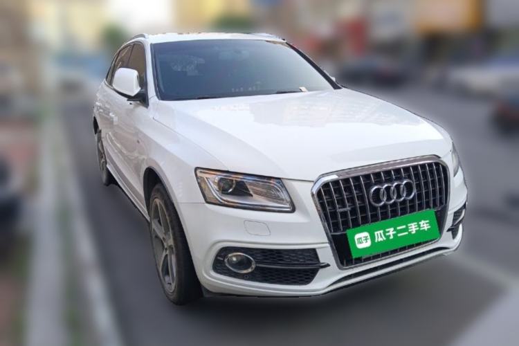 Used Audi Q5 2013 45 TFSI quattro Sport Edition Front Right 45 Deg