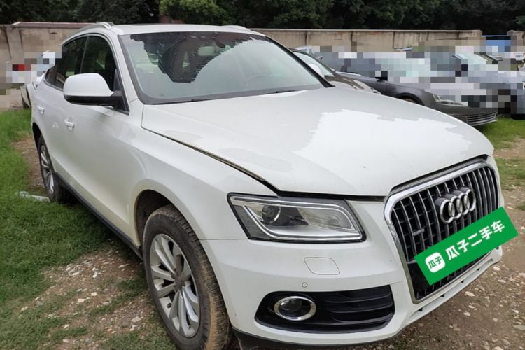 Used Audi Q5 2013 40 TFSI Technology Edition Front Right 45 Deg